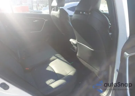 2020 Toyota Rav4 Hybrid Xse z USA, uszkodzony, nr VIN 2T3EWRFV8LW071975